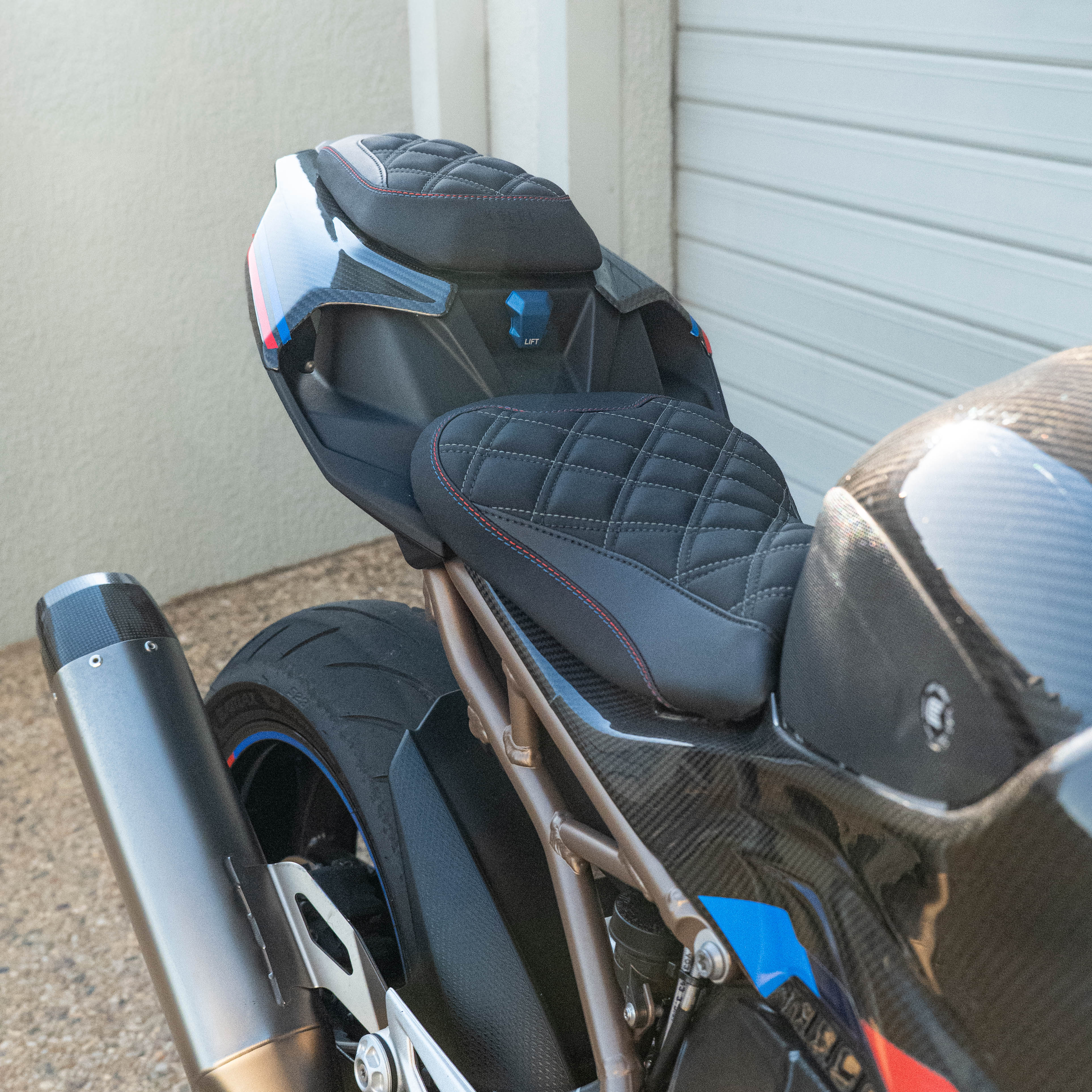 BMW S 1000 RR (2019-2025) COMFORT SEAT TRIM - Image 17