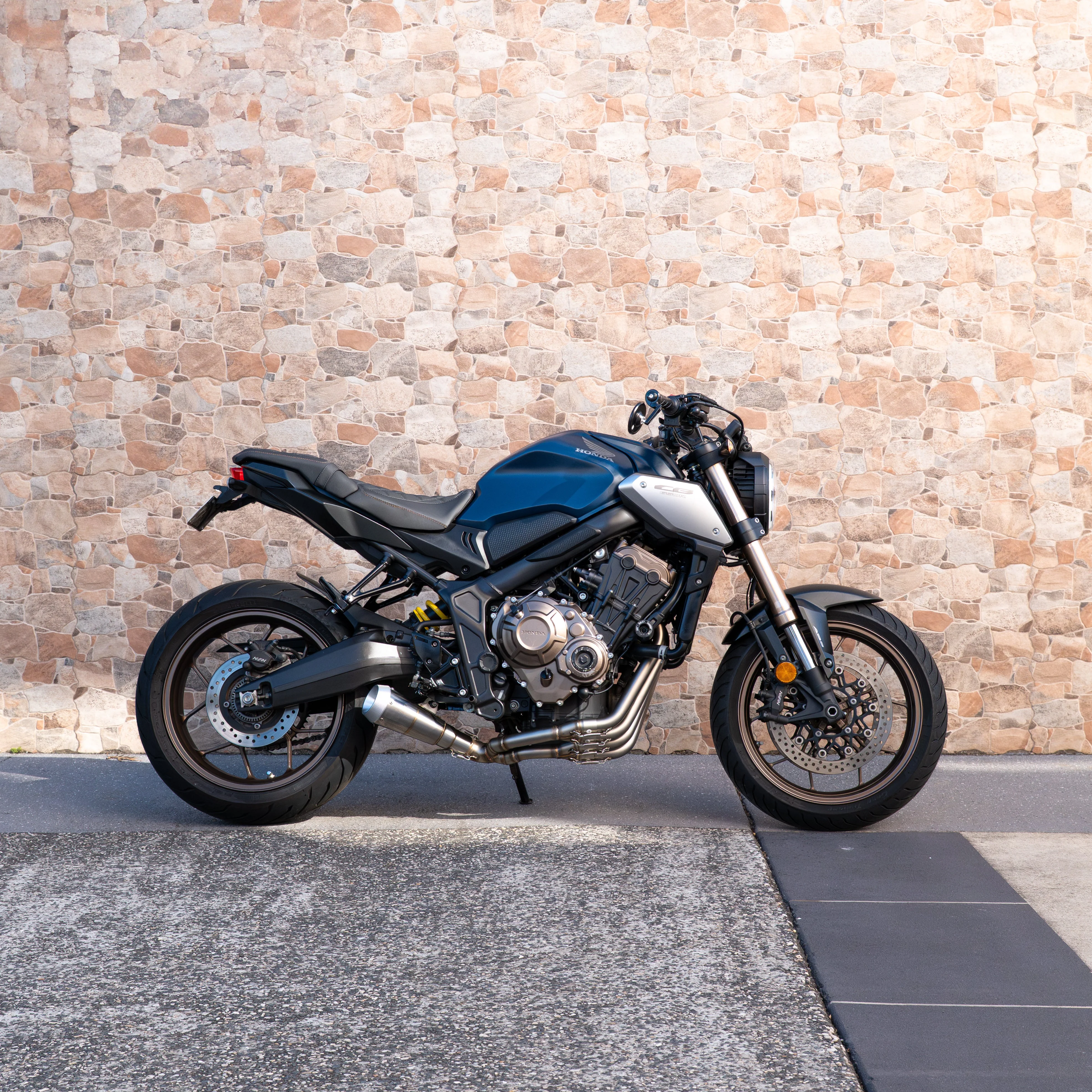 HONDA CB650R/CBR650R STAINLESS FULL EXHAUST SYSTEM (2014-2025+) - Image 10