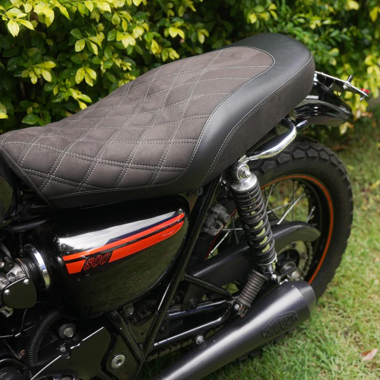 KAWASAKI W800 (2011-2026+) COMFORT SEAT TRIM - Image 8
