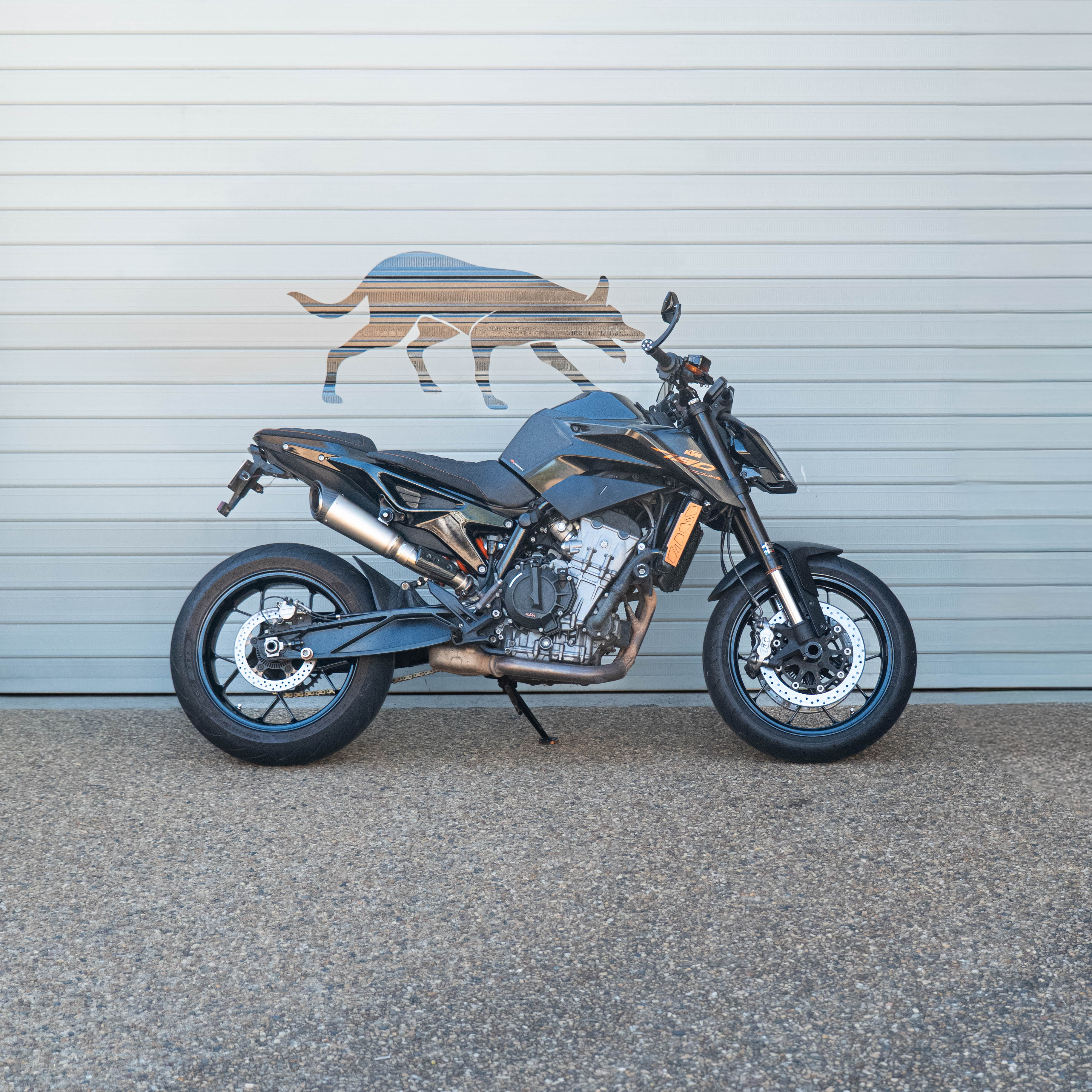 KTM DUKE 790/890 (2018–2025) COMFORT SEAT TRIM - Image 9