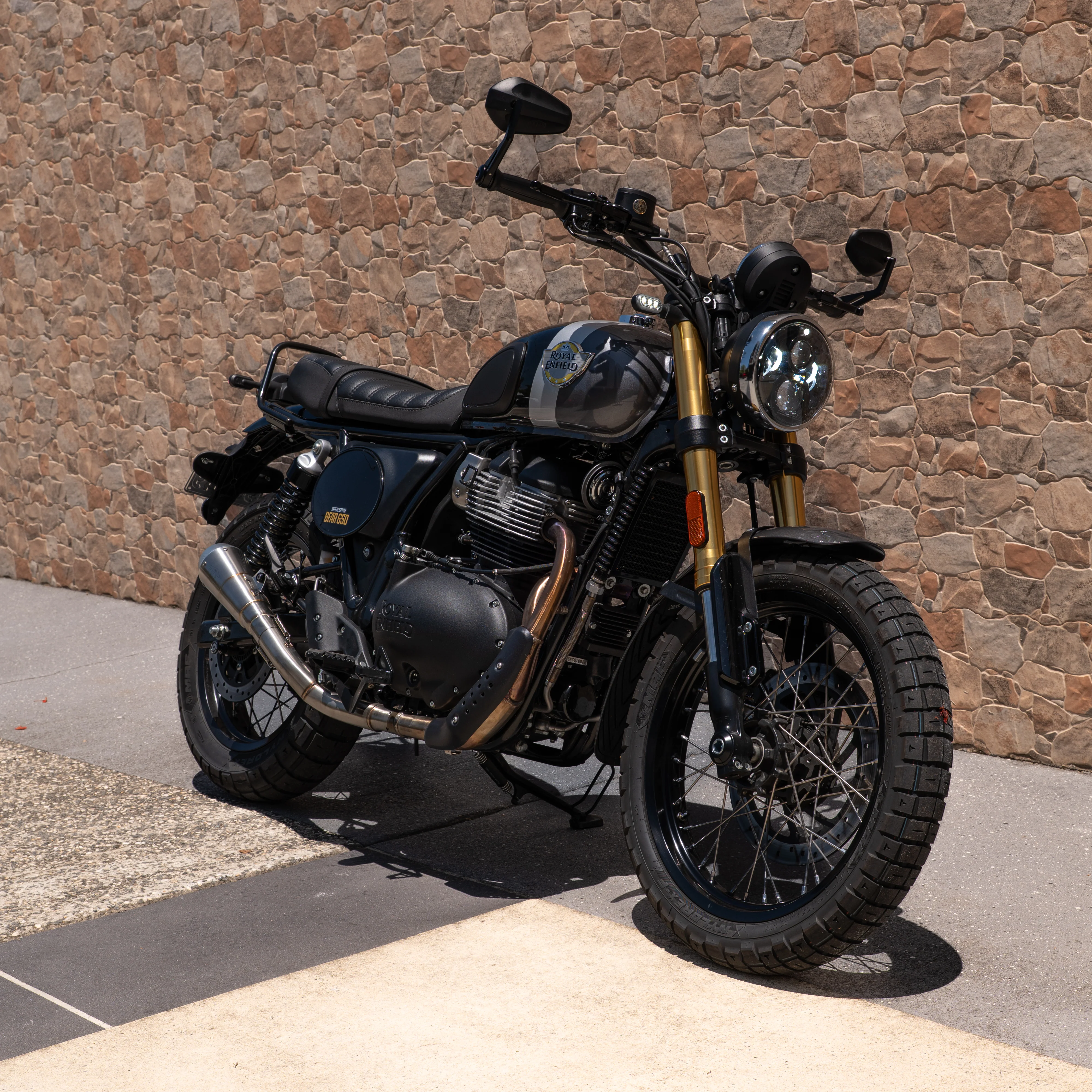ROYAL ENFIELD BEAR 650 (2025+) COMFORT SEAT TRIM - Image 15