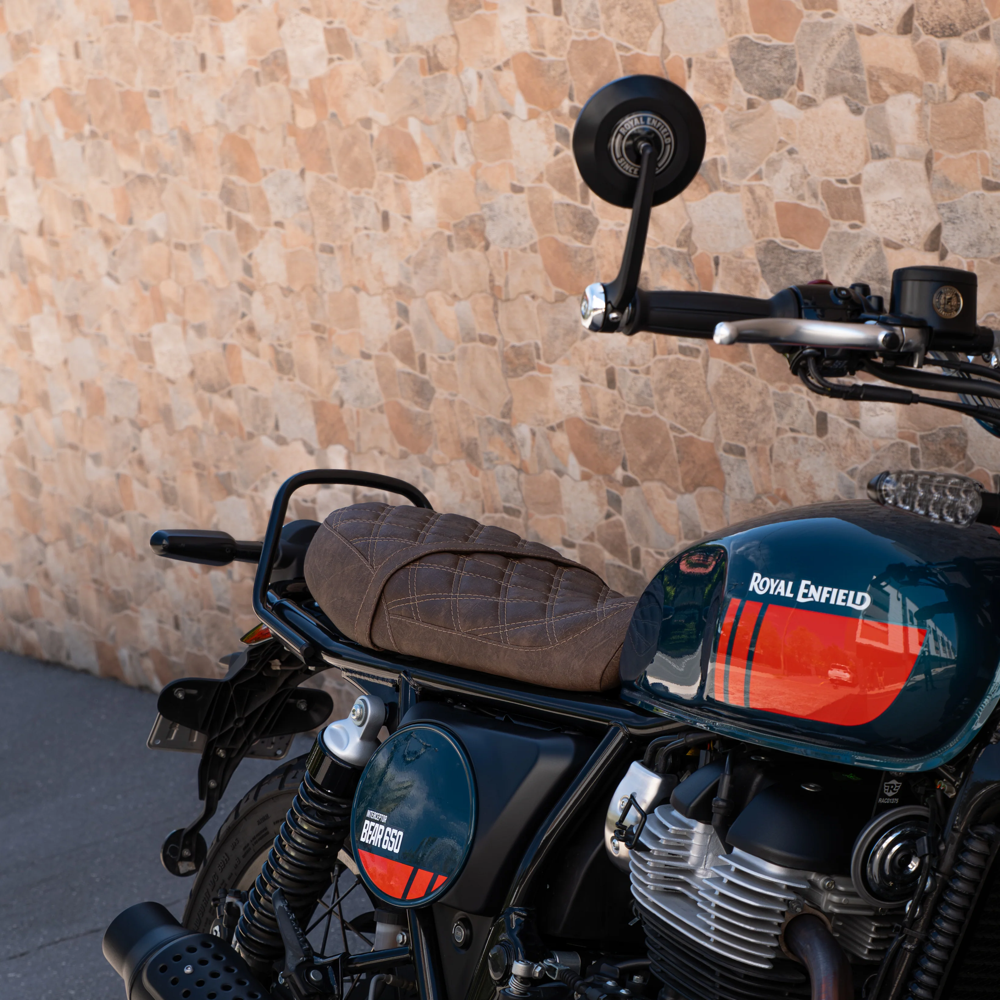 ROYAL ENFIELD BEAR 650 (2025+) COMFORT SEAT TRIM - Image 5