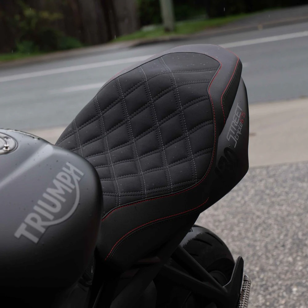 TRIUMPH STREET TRIPLE 675 (2013-2016) COMFORT SEAT TRIM - Image 7