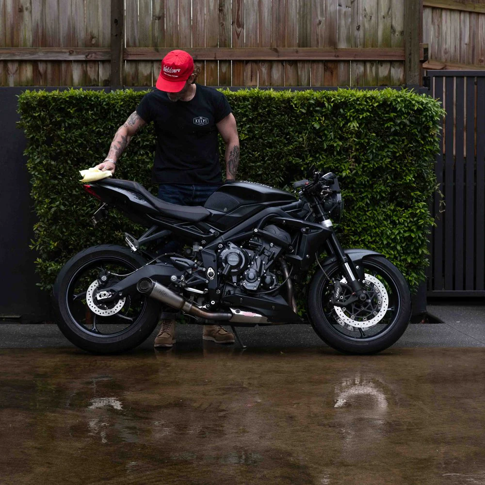 TRIUMPH STREET TRIPLE 675 (2013-2016) COMFORT SEAT TRIM - Image 8