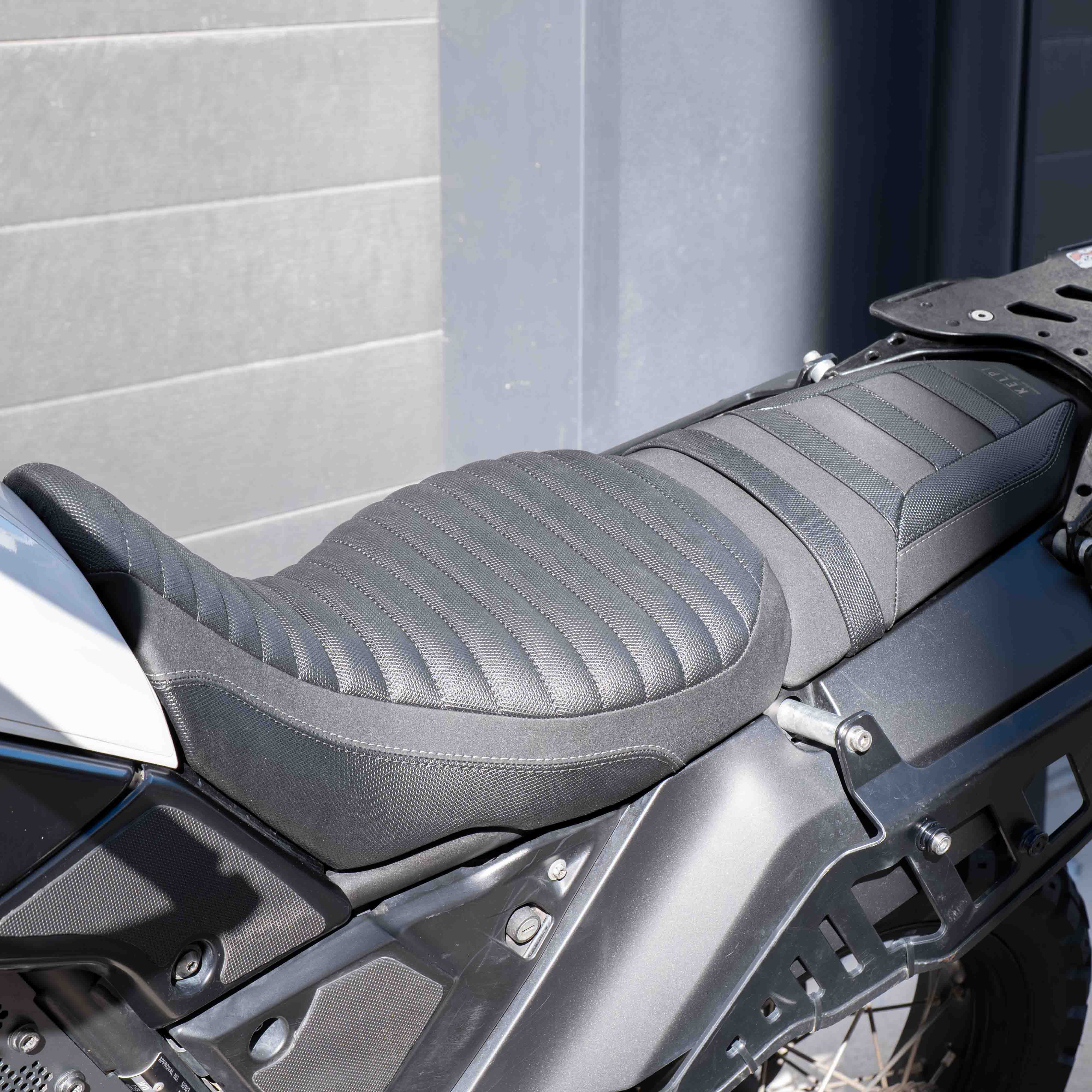YAMAHA T7 (2019-2024) ADVENTURE COMFORT SEAT - Image 11