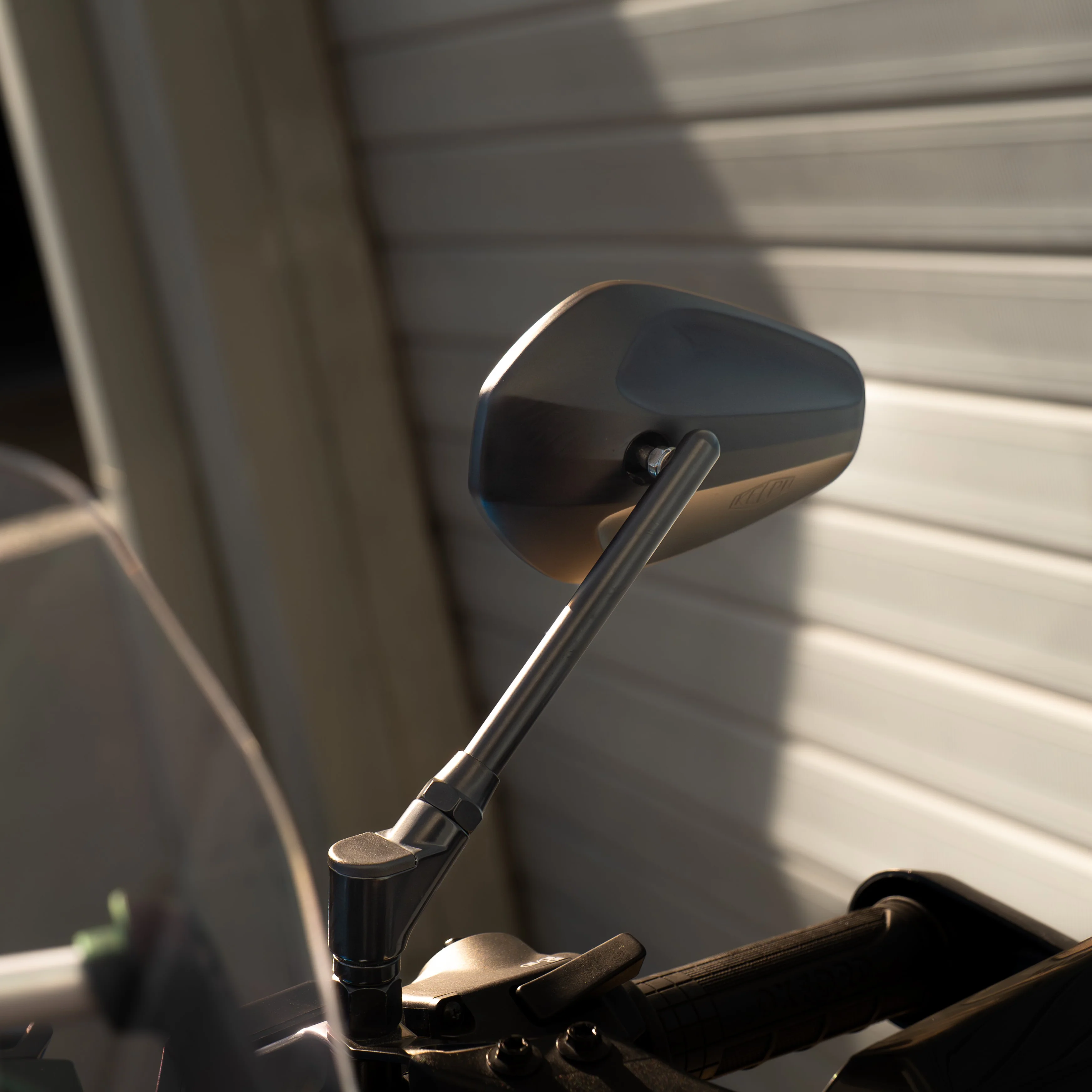 THROWBACK OEM-MOUNT MIRRORS (UNIVERSAL FIT) - Image 12