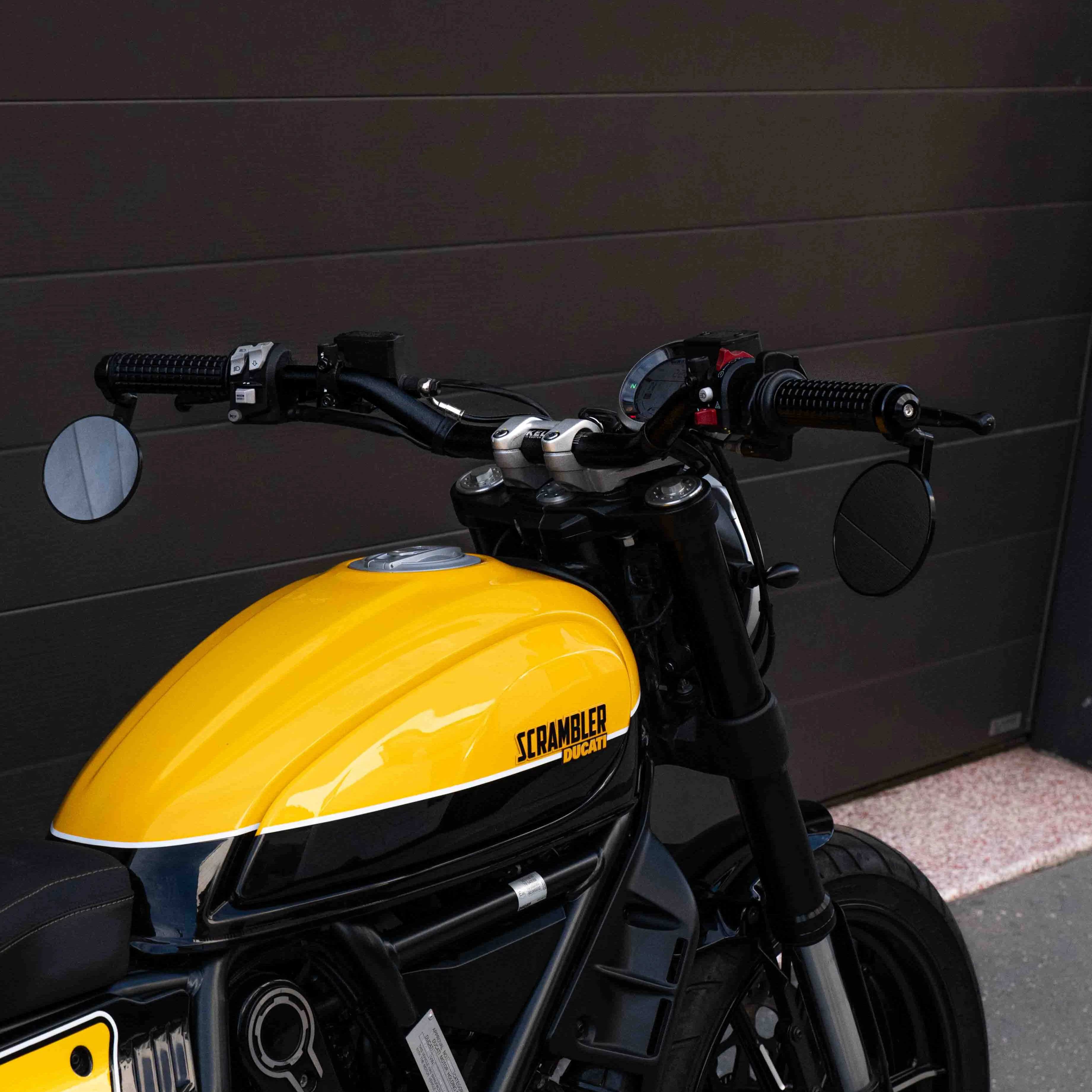 TRACKER 7050 ALLOY FATBAR - Image 15