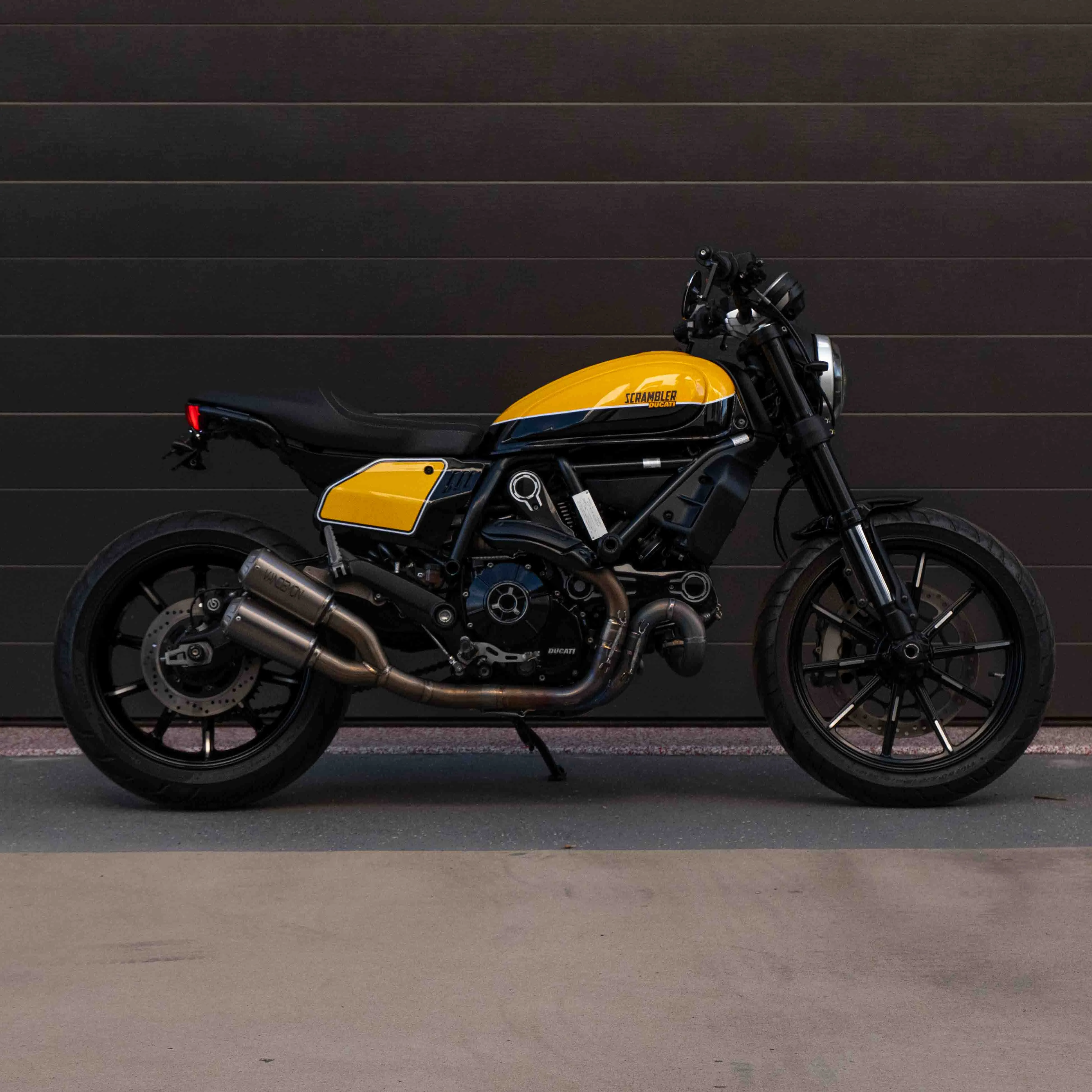 TRACKER 7050 ALLOY FATBAR - Image 17