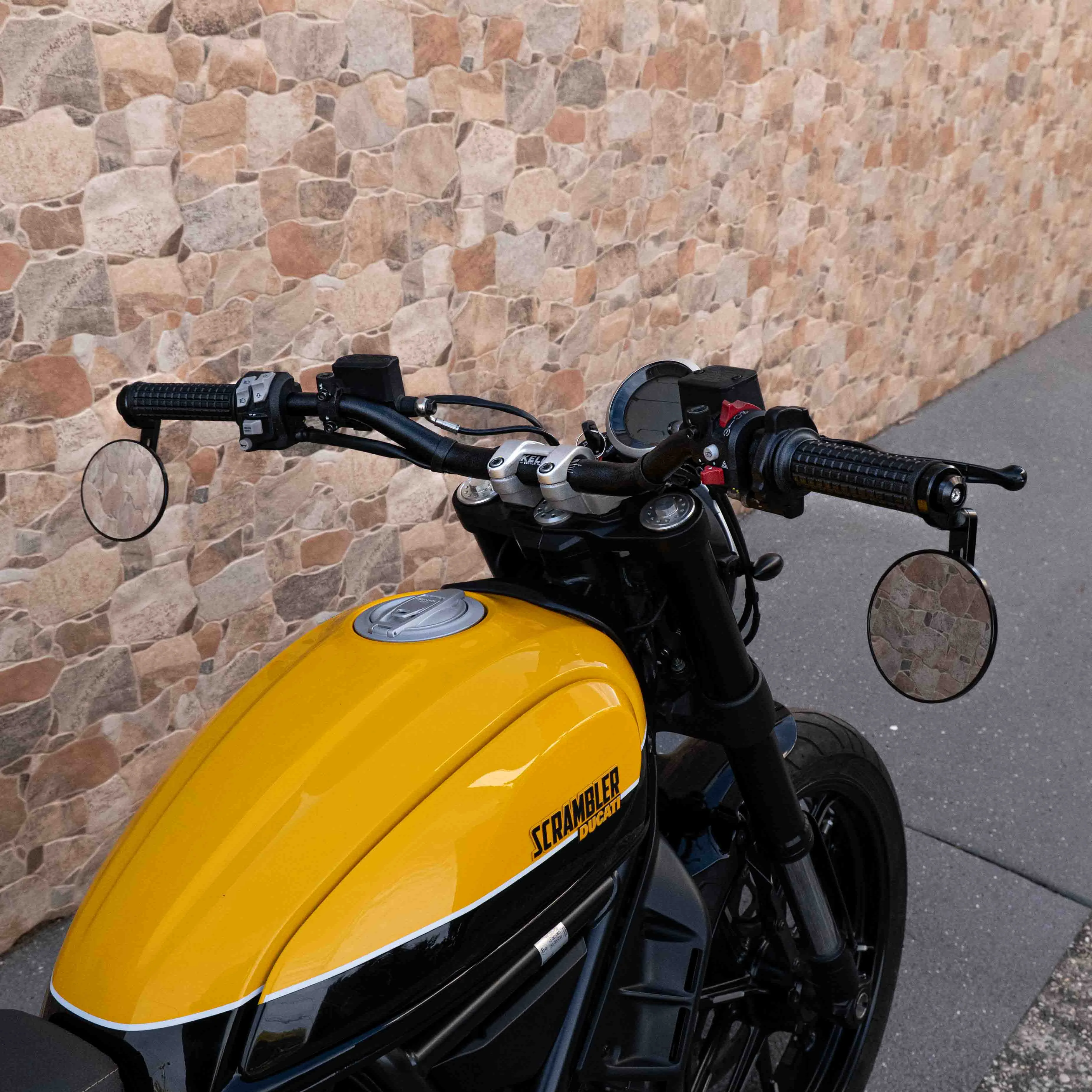 TRACKER 7050 ALLOY FATBAR - Image 9