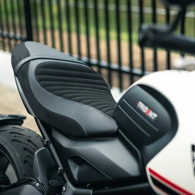 TRIUMPH TRIDENT 660 (2021-2025) CUSTOM SEAT TRIM