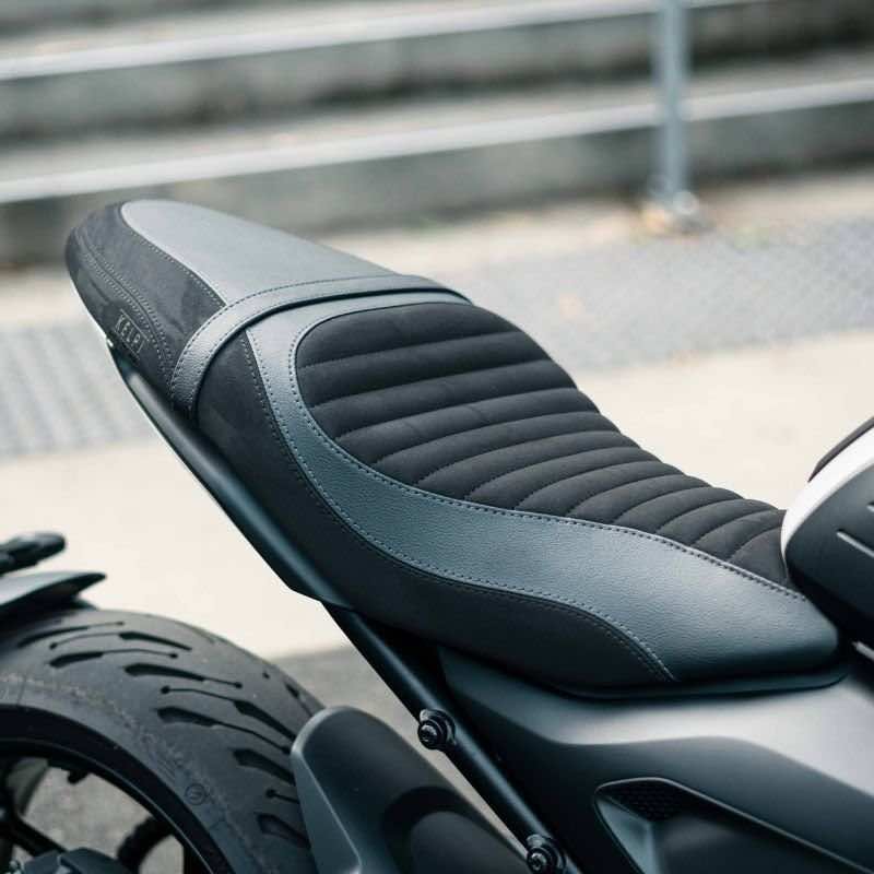 TRIUMPH TRIDENT 660 (2021-2025) CUSTOM SEAT TRIM - Image 5