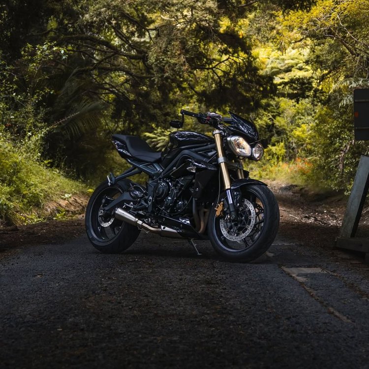 TRIUMPH 675 (2013-2016) STREET TRIPLE / DAYTONA SLIP-ON EXHAUST - Image 10