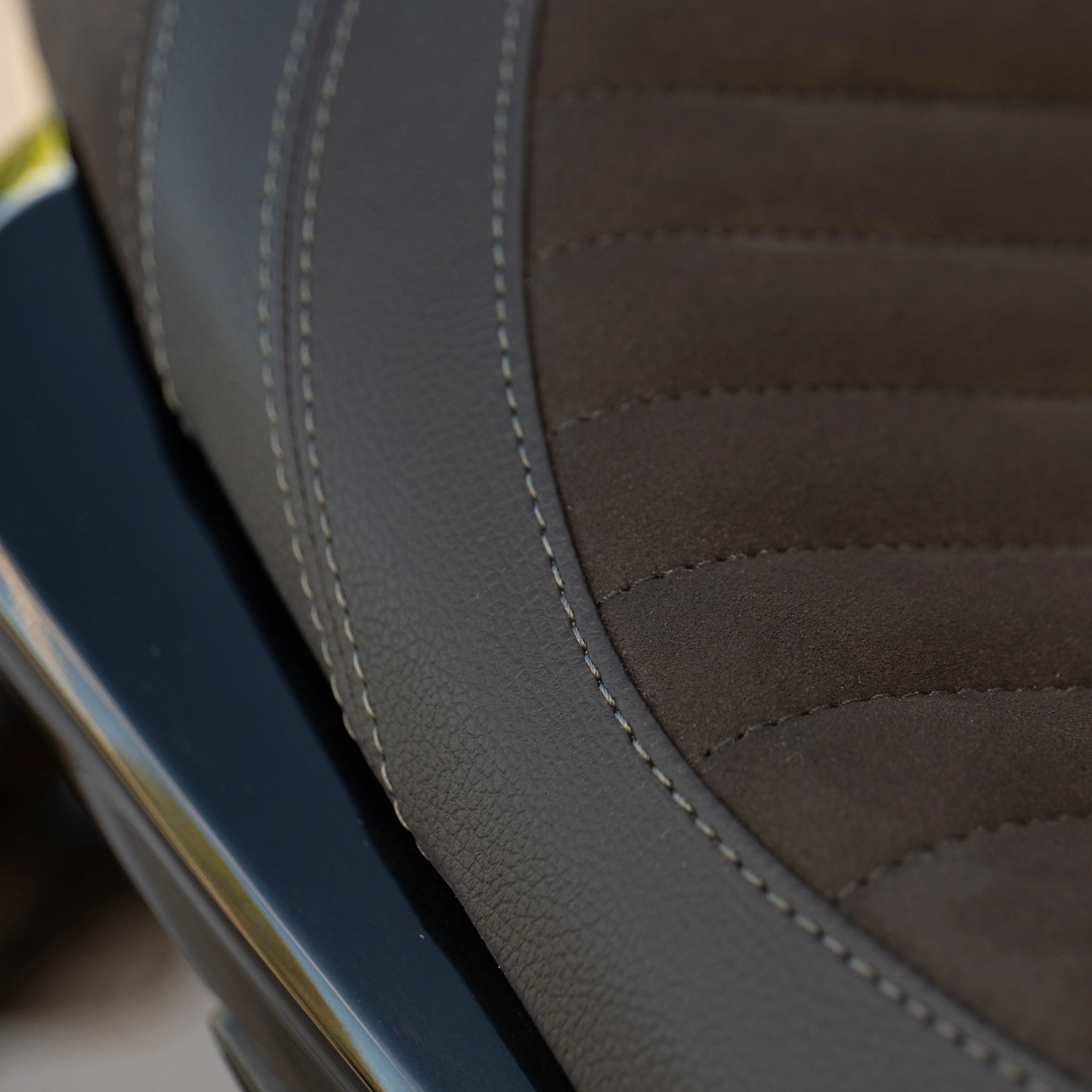 TRIUMPH TIGER SPORT 660 (2022+) COMFORT SEAT TRIM - Image 5