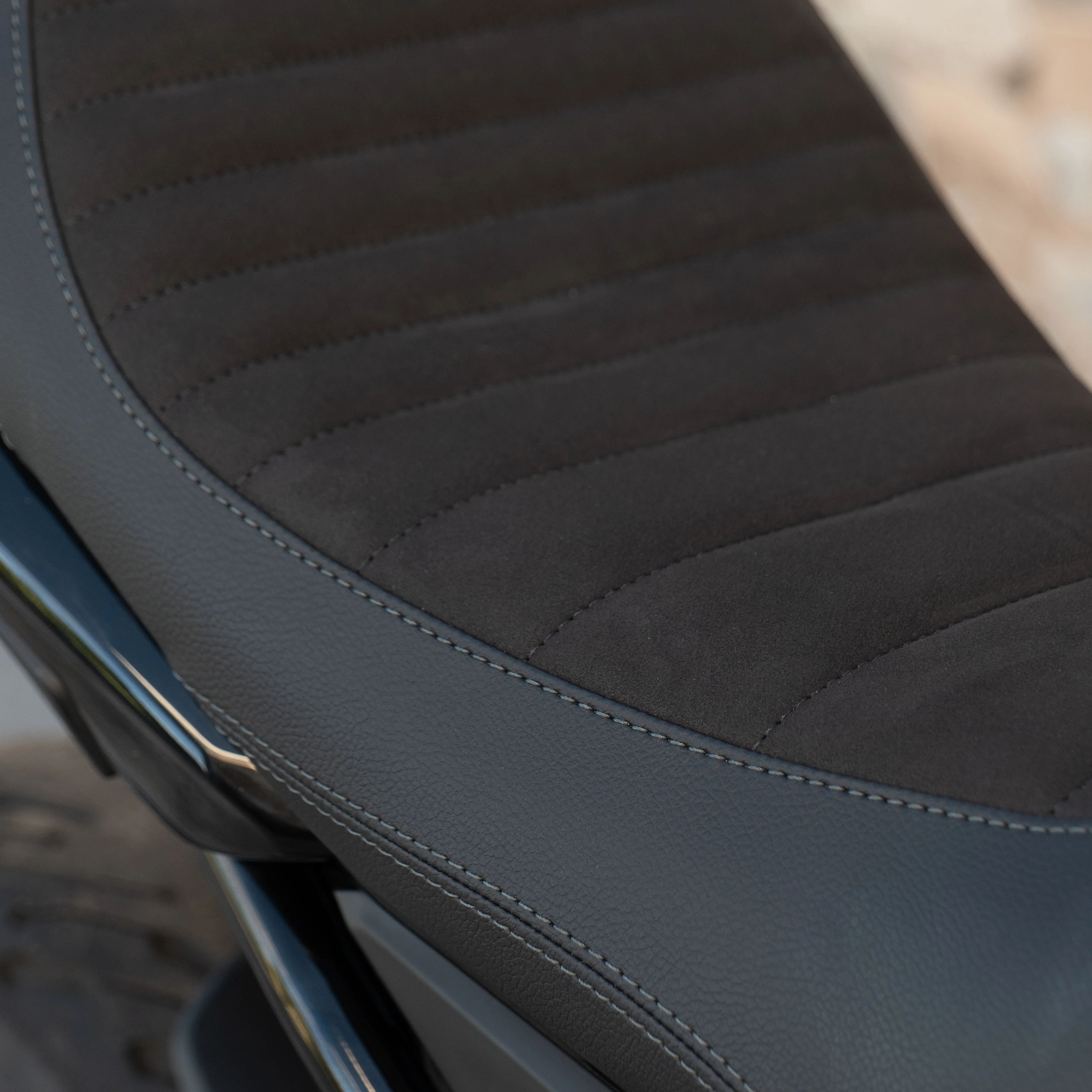 TRIUMPH TIGER SPORT 660 (2022+) COMFORT SEAT TRIM - Image 6