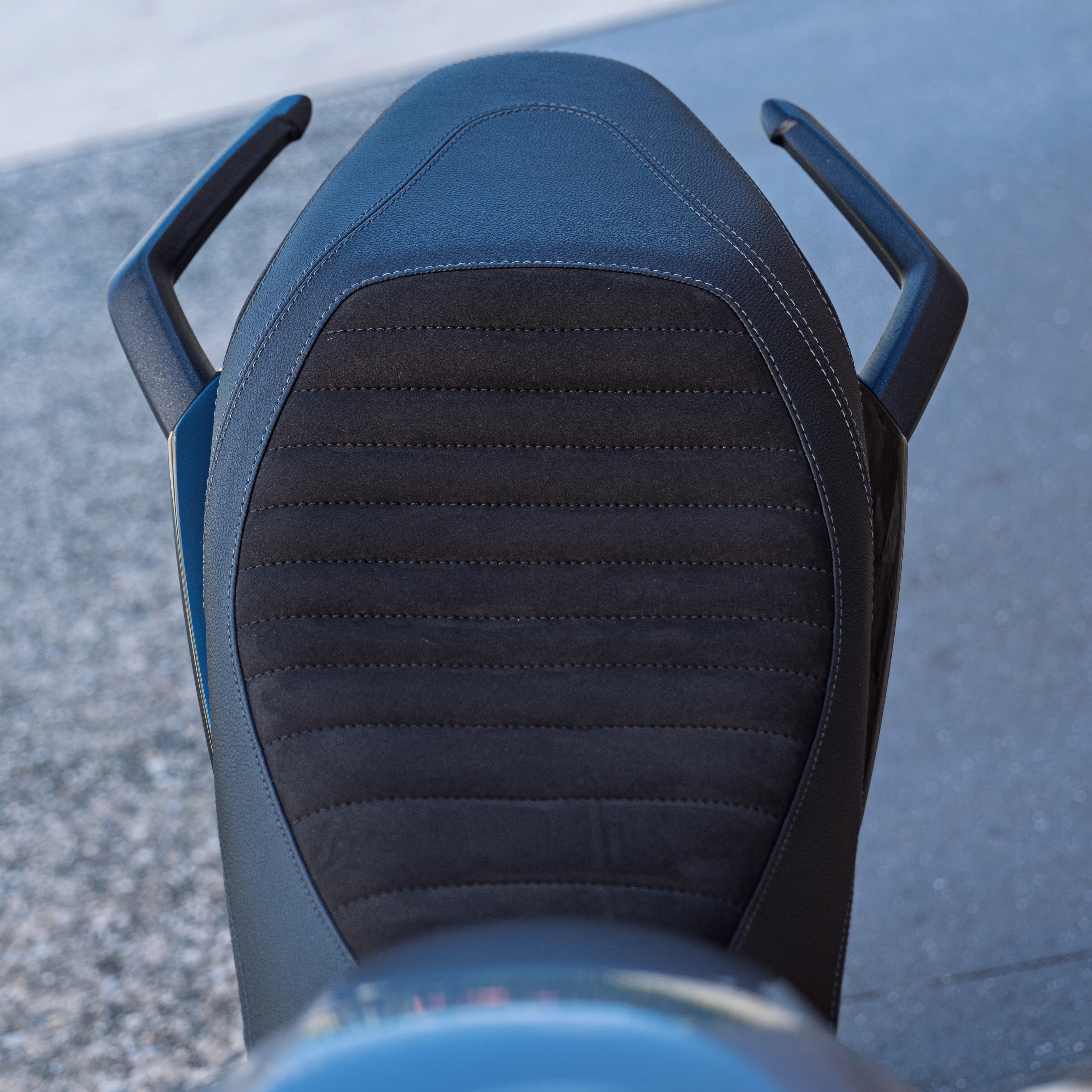 TRIUMPH TIGER SPORT 660 (2022+) COMFORT SEAT TRIM - Image 7