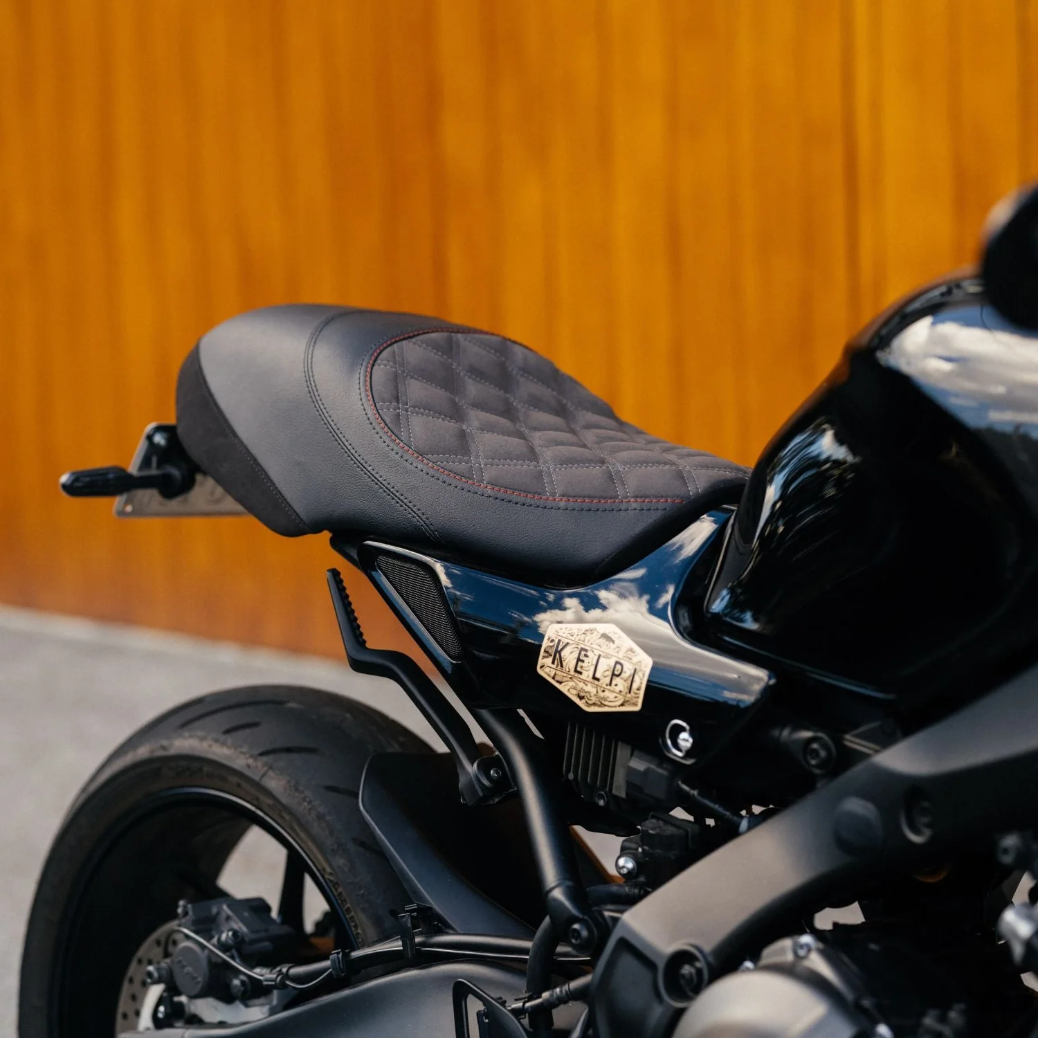YAMAHA XSR900 (2022-2026+) SEAT RESHAPE & CUSTOM TRIM - Image 16