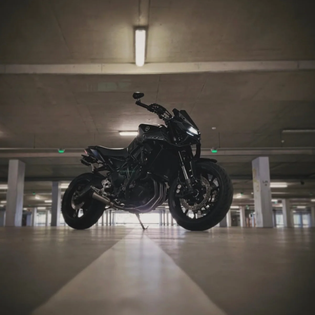 YAMAHA MT09 (2014-2020) FULL STAINLESS EXHAUST SYSTEM - Image 9