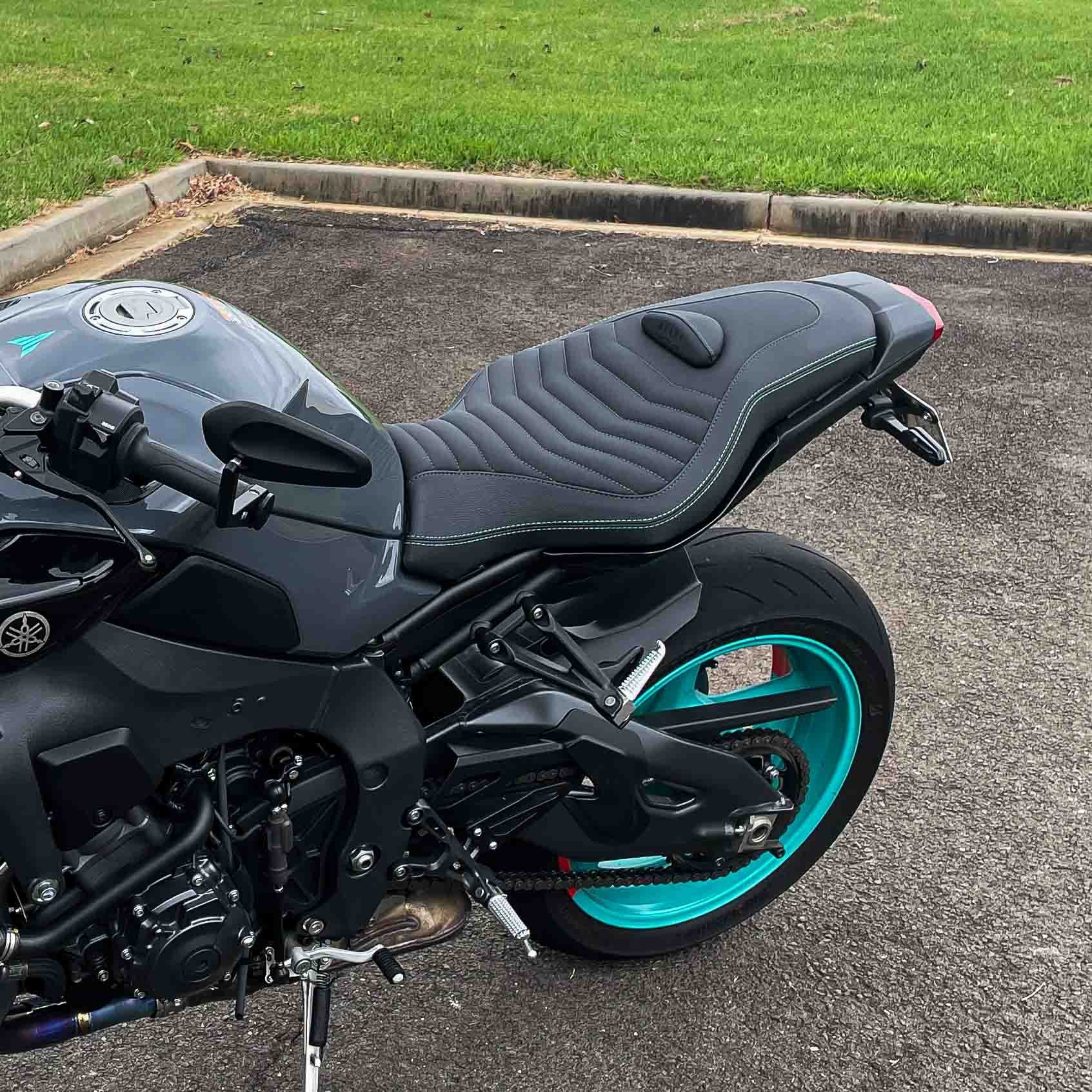 YAMAHA MT10 (2016-2026+) COMFORT SEAT TRIM - Image 4