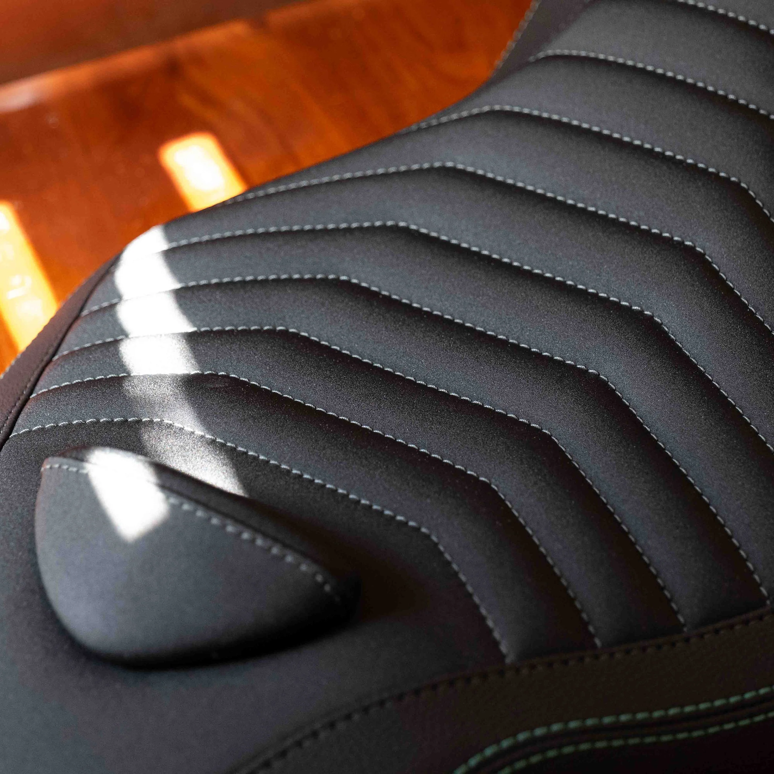 YAMAHA MT10 (2016-2026+) COMFORT SEAT TRIM - Image 9