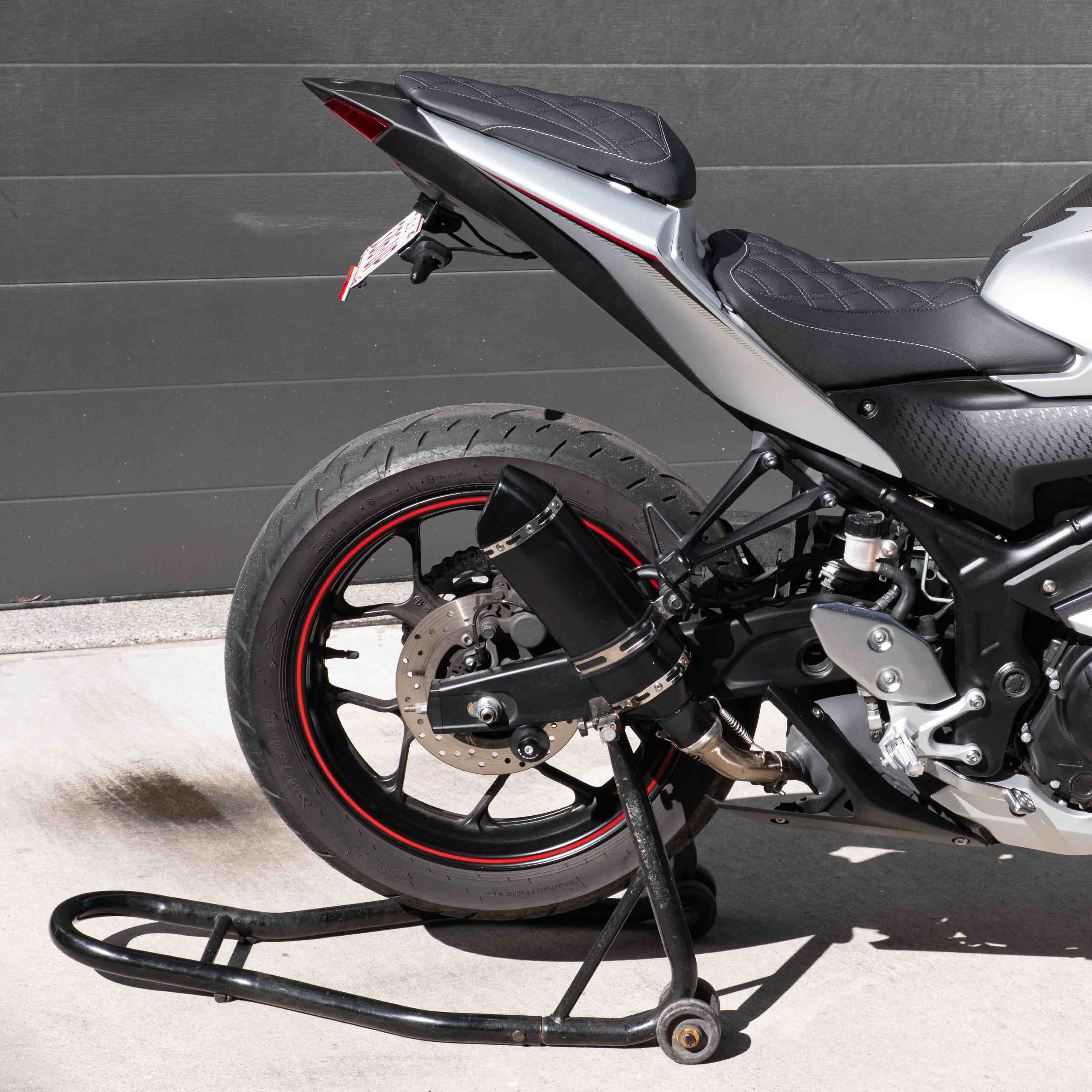 YAMAHA R3 (2019-2023) COMFORT SEAT TRIM - Image 8