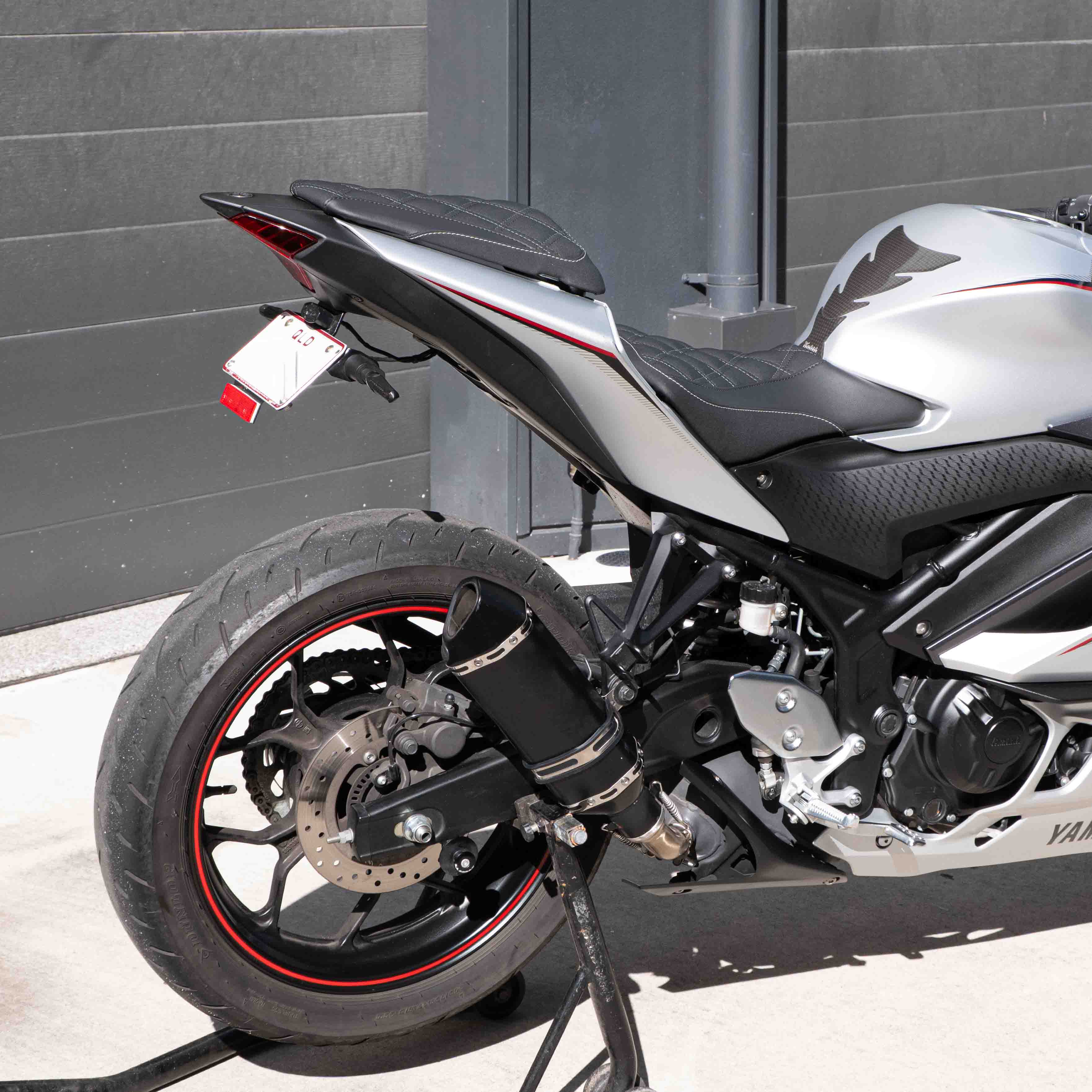 YAMAHA R3 (2019-2023) COMFORT SEAT TRIM - Image 9
