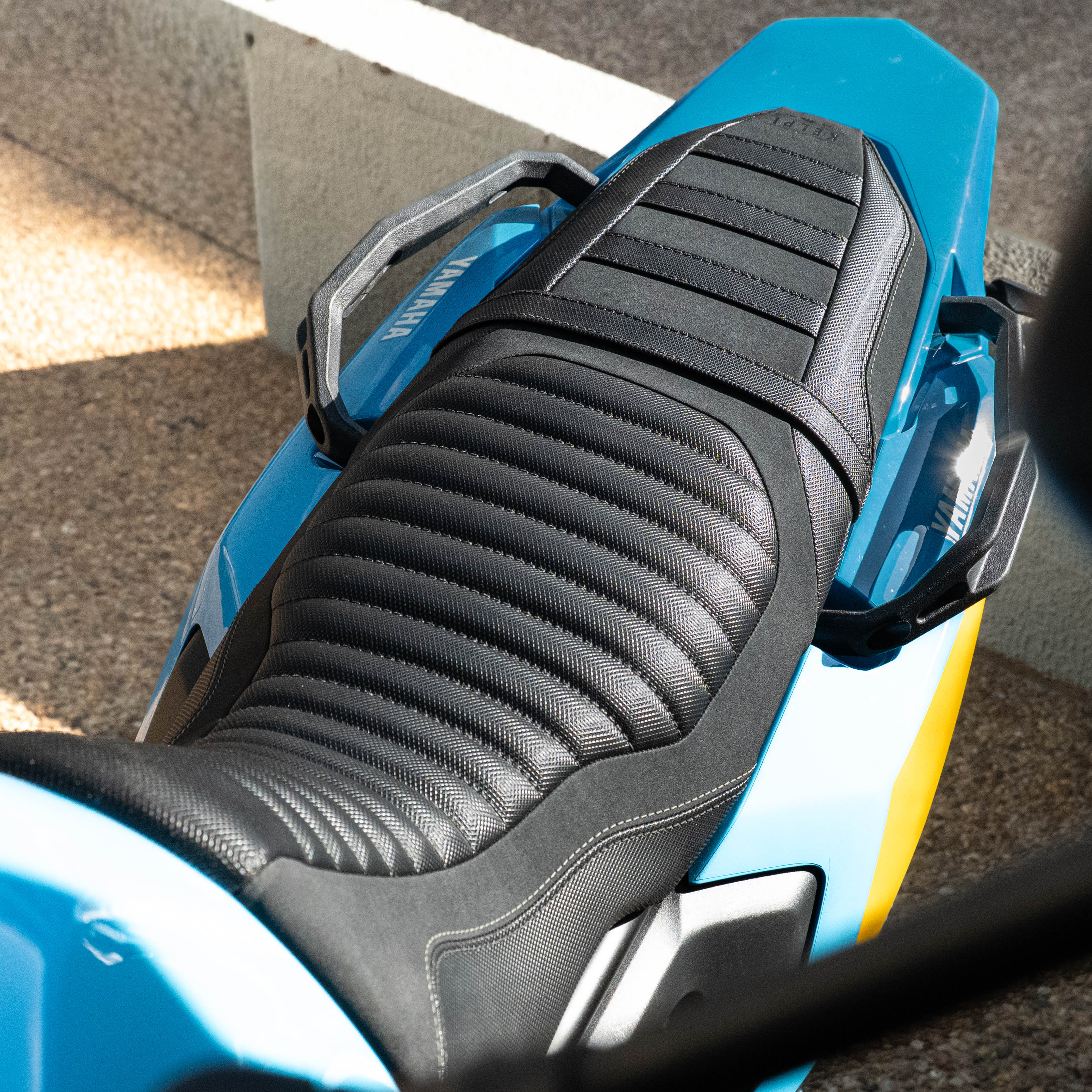 YAMAHA T7 (2025+) ADVENTURE COMFORT SEAT TRIM - Image 5