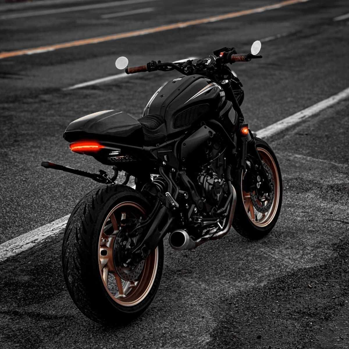 YAMAHA XSR700 (2016-2025) FULL STAINLESS EXHAUST SYSTEM - Image 17