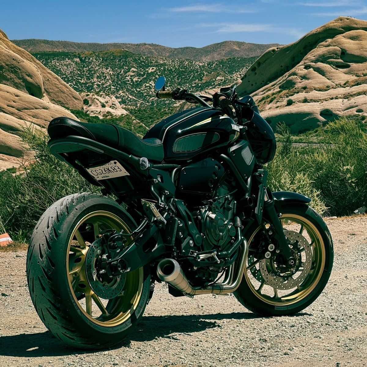 YAMAHA XSR700 (2016-2025) FULL STAINLESS EXHAUST SYSTEM - Image 37