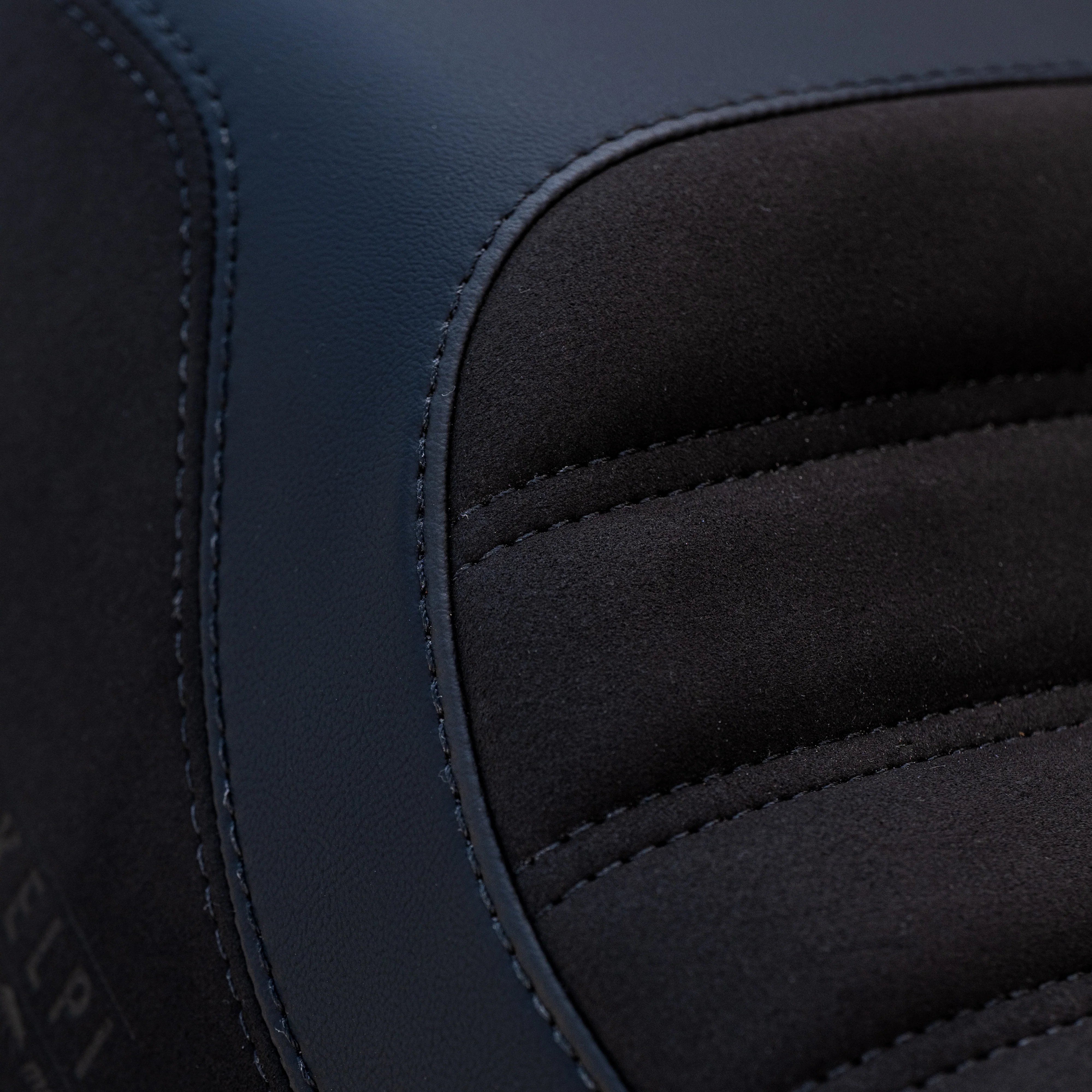 YAMAHA XSR900 (2025+) COMFORT SEAT - Image 5
