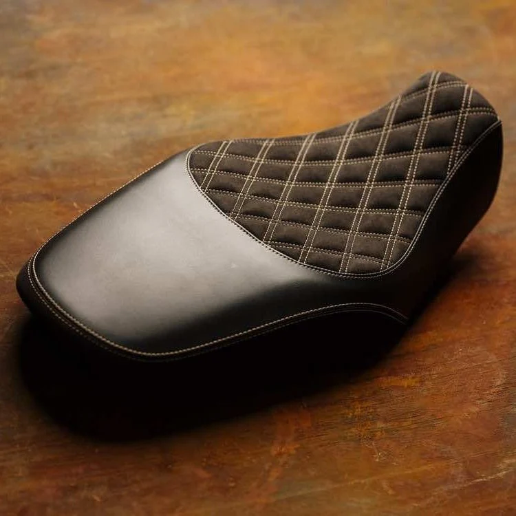 KAWASAKI Z650RS (2022-2026+) CUSTOM SEAT TRIM - Image 4